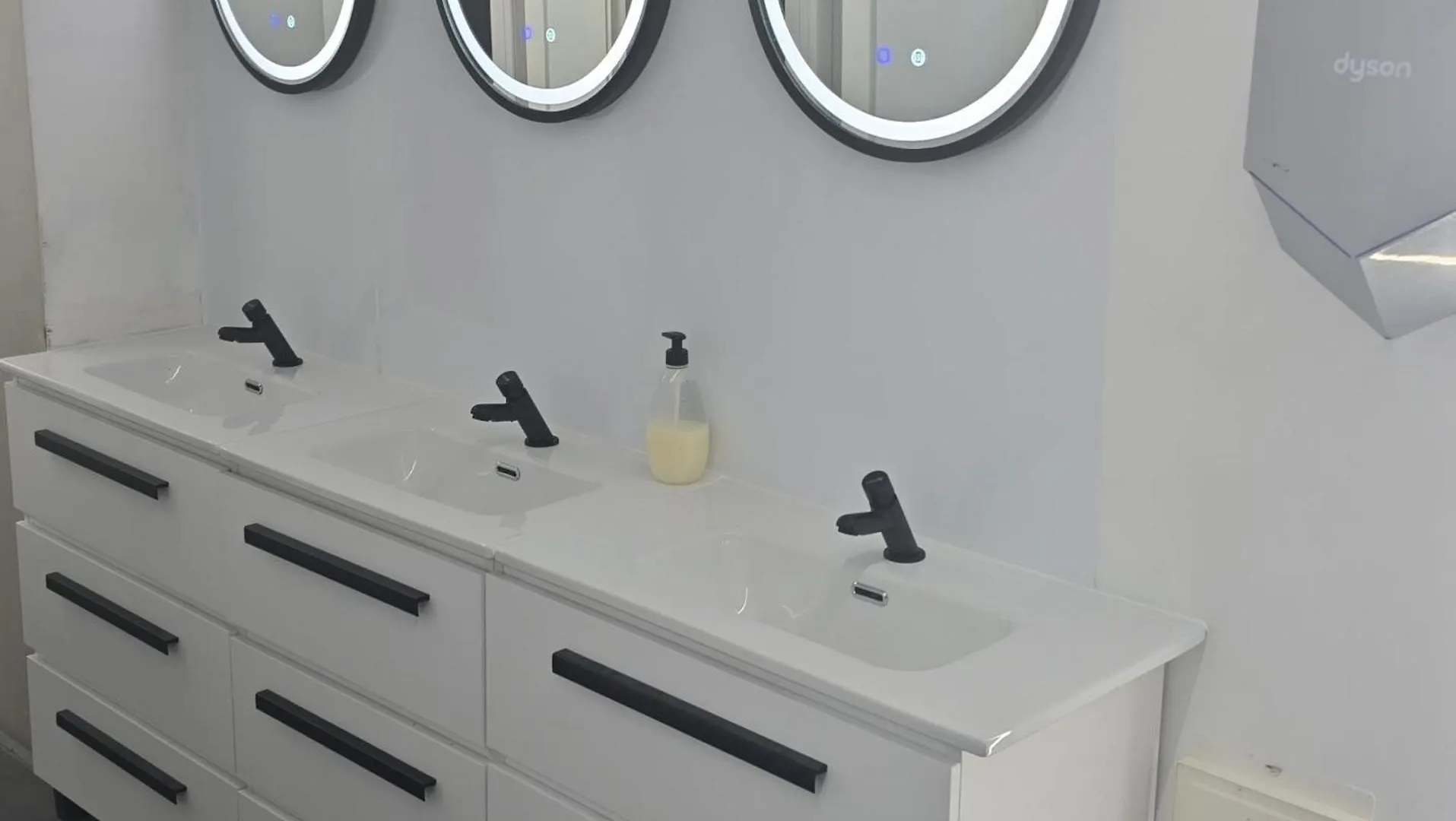 Optimi Rooms Bilbao 0*,  Spain